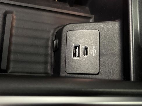 Used 2025 Ford Expedition Max Platinum w/ Platinum Ultimate Package image 26