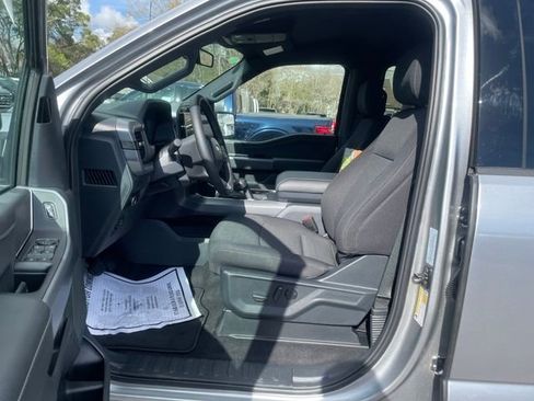 New 2026 Ford F150 XLT w/ Equipment Group 302A MID image 9