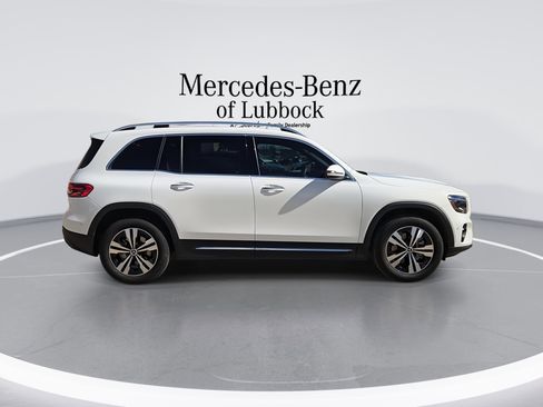 New 2025 Mercedes-Benz GLB 250 GLB 250 image 9
