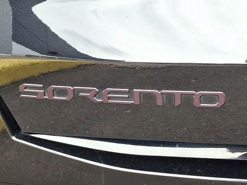 Used 2025 Kia Sorento SX Prestige w/ Olive Brown Leather Package image 30