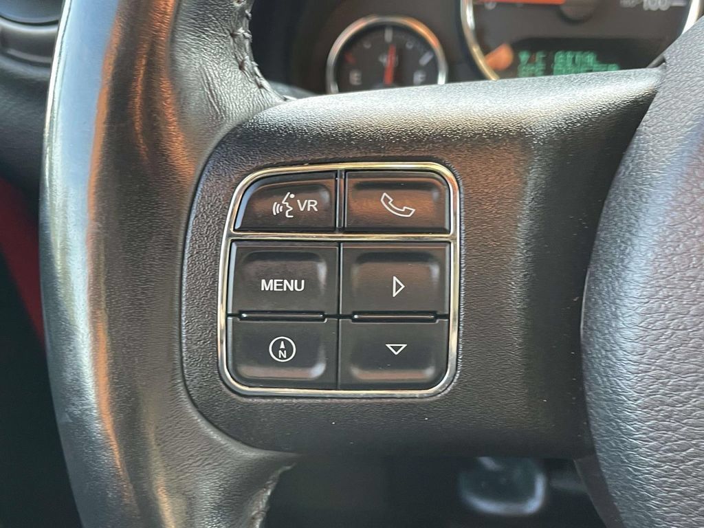 Used 2018 Jeep Wrangler Unlimited Sport S AWD/4WD image 8