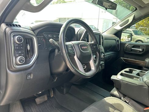 Used 2020 GMC Sierra 1500 SLE w/ SLE Value Package AWD/4WD image 10