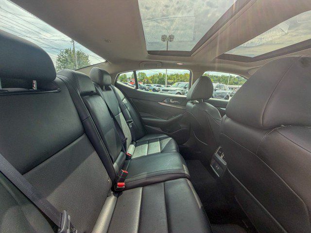 Used 2019 Nissan Maxima 3.5 SL w/ Floor Mat Group FWD image 19