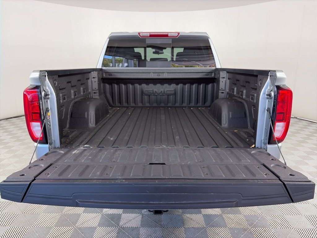 Used 2026 GMC Sierra 1500 Elevation w/ Elevation Premium Package AWD/4WD image 27
