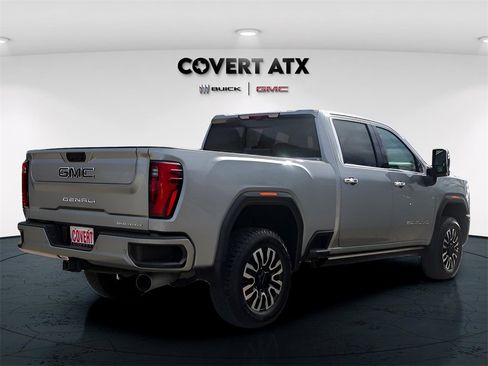 Used 2024 GMC Sierra 2500 Denali Ultimate image 7
