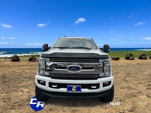 Used 2019 Ford F250 Lariat w/ Lariat Value Package image 11