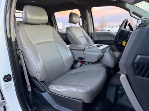 Used 2017 Ford F550 4x4 Crew Cab Super Duty image 40