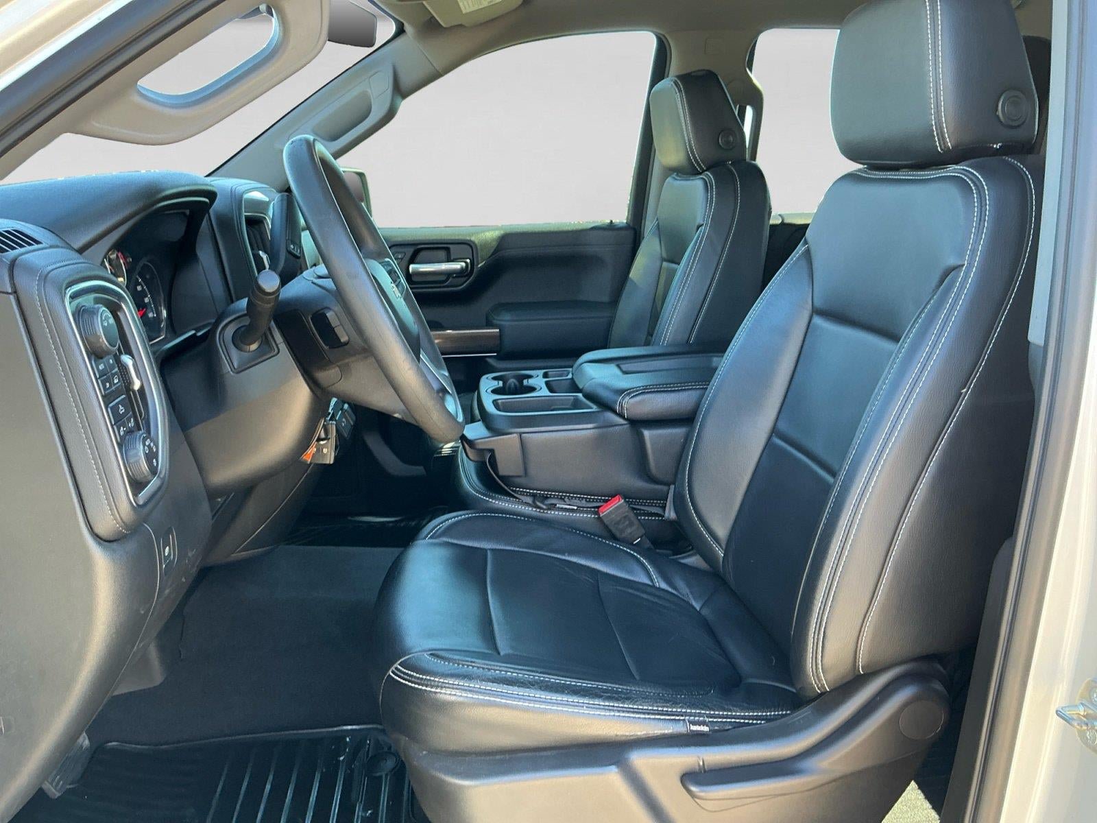 Used 2020 Chevrolet Silverado 1500 LT AWD/4WD image 10