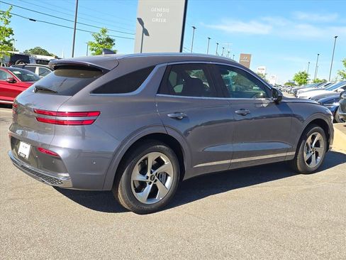 New 2026 Genesis GV70 2.5T Advanced image 3