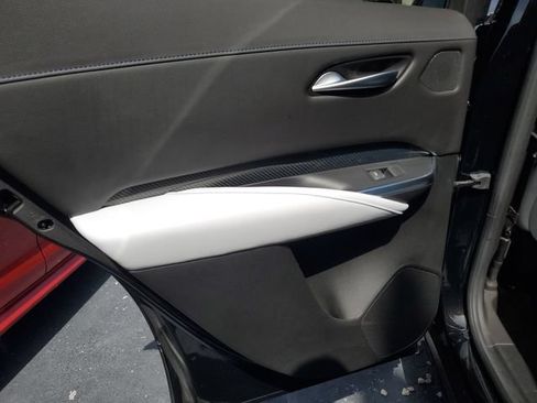 Used 2024 Cadillac XT4 Sport FWD image 27