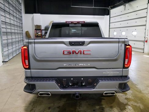 New 2026 GMC Sierra 1500 Denali w/ Denali Reserve Package image 4