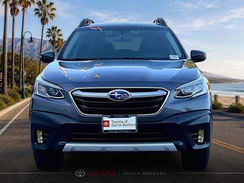 Used 2022 Subaru Outback Limited AWD/4WD image 2
