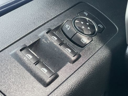 Used 2020 Ford F150 Lariat w/ Equipment Group 502A Luxury image 22