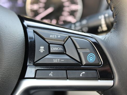 Used 2021 Nissan Altima 2.5 SV w/ SV Premium Package image 24