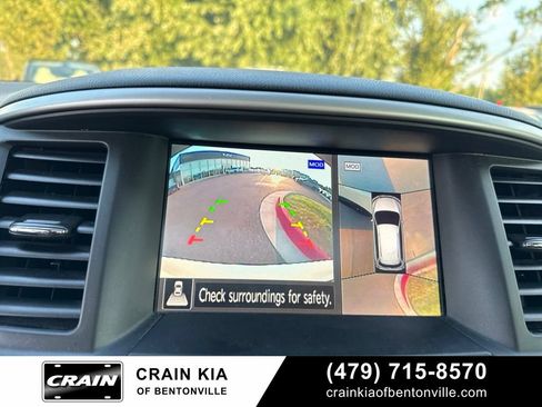 Used 2020 Nissan Pathfinder SL FWD image 27