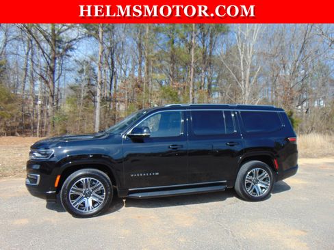 Certified 2025 Jeep Wagoneer 4DR 4WD image 2