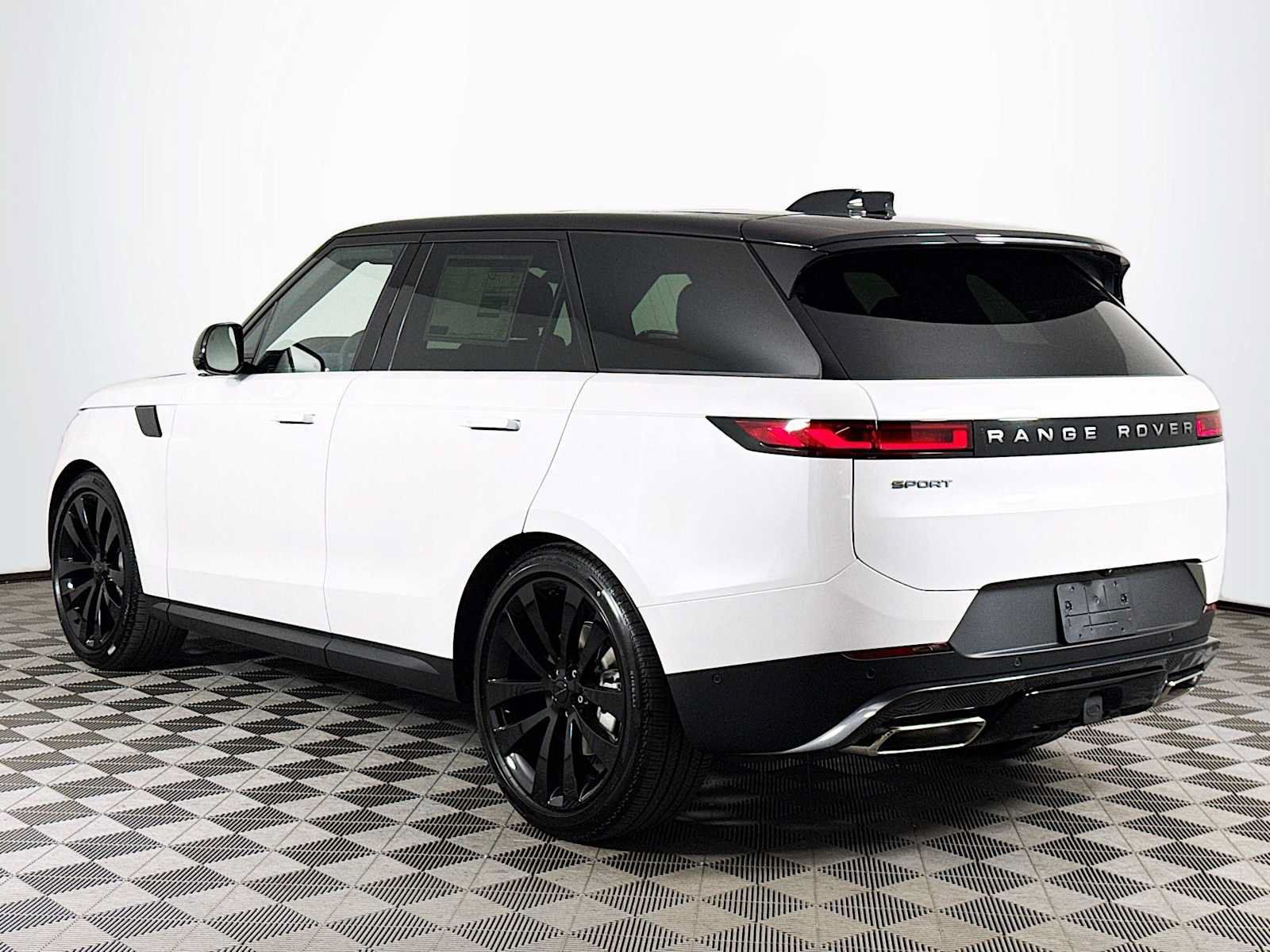 New 2026 Land Rover Range Rover Sport SE AWD/4WD image 7