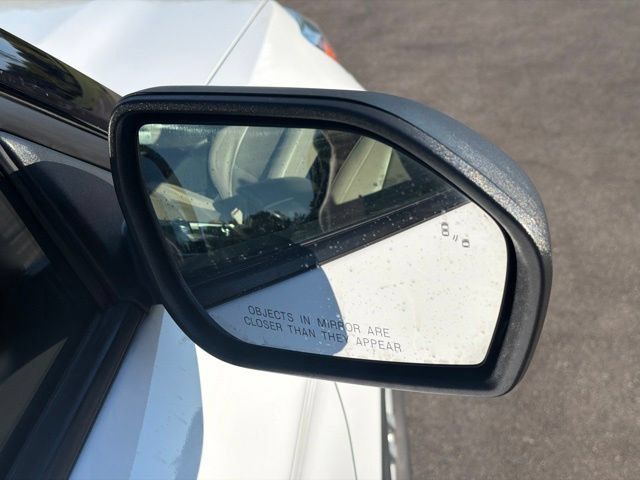 Used 2021 Ford Explorer XLT w/ Equipment Group 202A AWD/4WD image 6