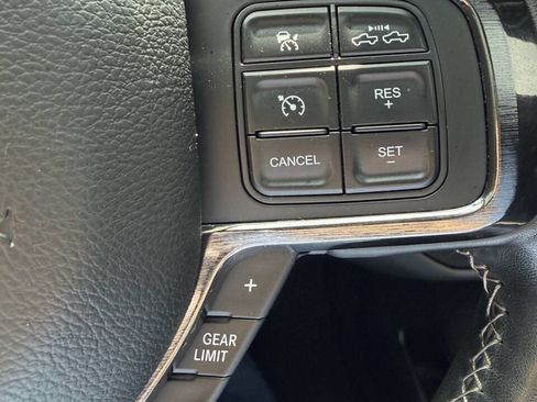 Used 2022 RAM 3500 Limited image 31