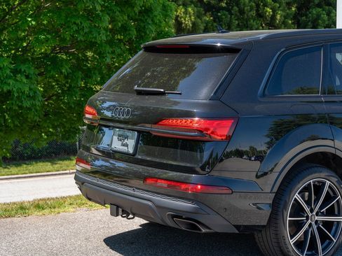 Used 2025 Audi Q7 2.0T Premium Plus AWD/4WD image 11