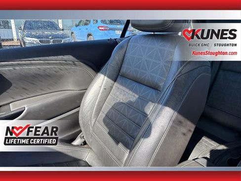 Used 2016 Buick Cascada Premium image 36