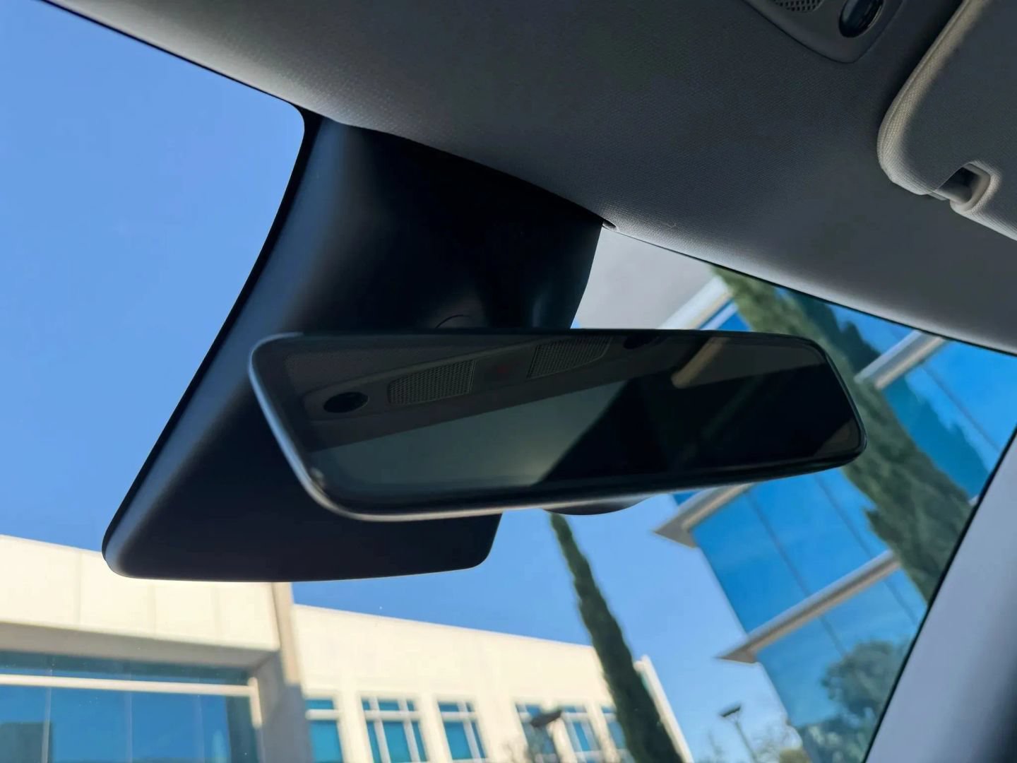 Used 2023 Tesla Model 3 Standard Range RWD image 16