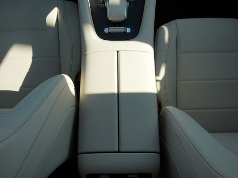 New 2026 Mercedes-Benz GLE 450 4MATIC image 22