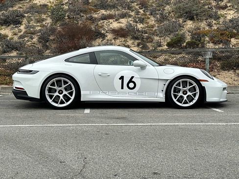 Certified 2024 Porsche 911 S/T image 8