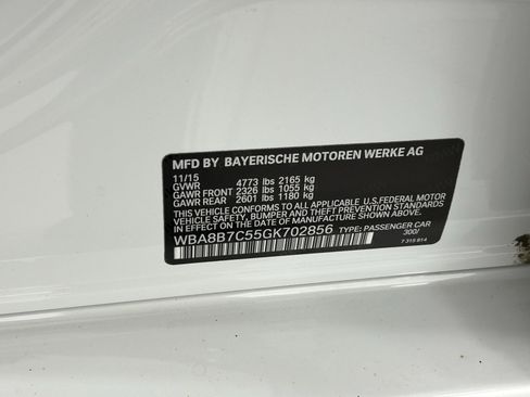 Used 2016 BMW 340i xDrive Sedan image 32