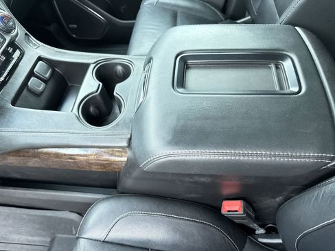 Used 2019 Chevrolet Tahoe LT AWD/4WD image 27