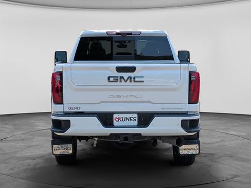 Used 2024 GMC Sierra 3500 Denali Ultimate AWD/4WD image 6