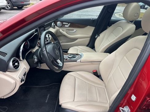 Used 2017 Mercedes-Benz C 300 4MATIC Sedan image 13