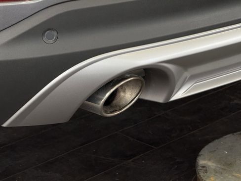 Used 2024 Lincoln Corsair Premiere w/ Equipment Group 101A image 22