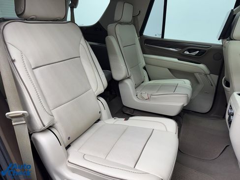 Certified 2023 GMC Yukon Denali image 28