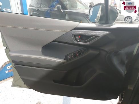 Certified 2025 Subaru Crosstrek 2.5i Sport w/ Crosstrek Mirror Package image 28