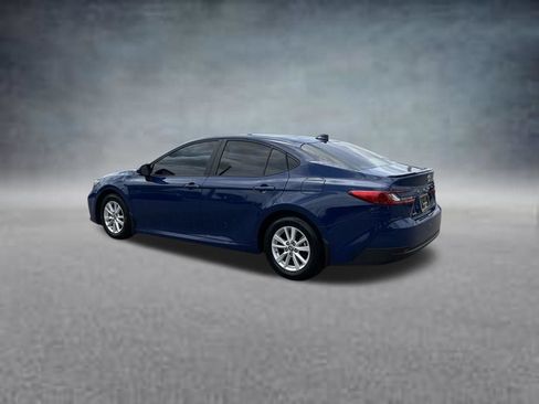 Used 2025 Toyota Camry LE w/ Convenience Package FWD image 3