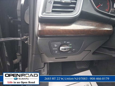 Used 2019 Audi Q5 2.0T Premium w/ Convenience Package image 17