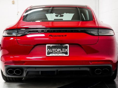 Used 2022 Porsche Panamera 4 Platinum Edition image 13