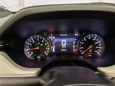 Used 2025 Jeep Compass Limited image 15