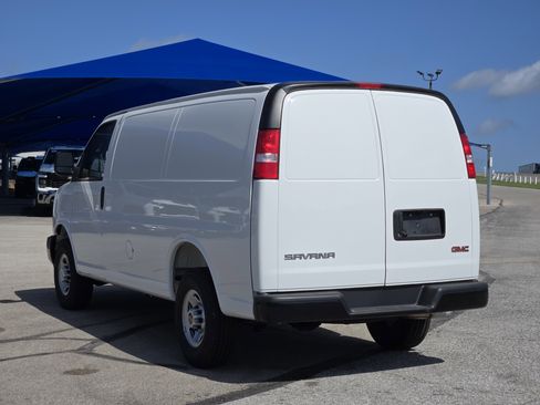 New 2025 GMC Savana 2500 w/ Driver Convenience Package image 3