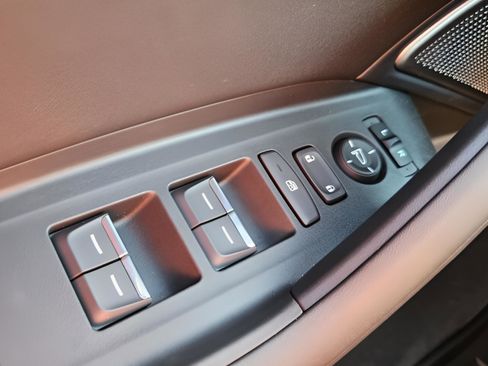 New 2025 Acura TLX w/Technology Package image 34