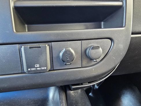 Used 2015 Chevrolet Express 2500 Extended image 32