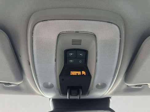 Used 2012 Volvo S60 T5 FWD image 32