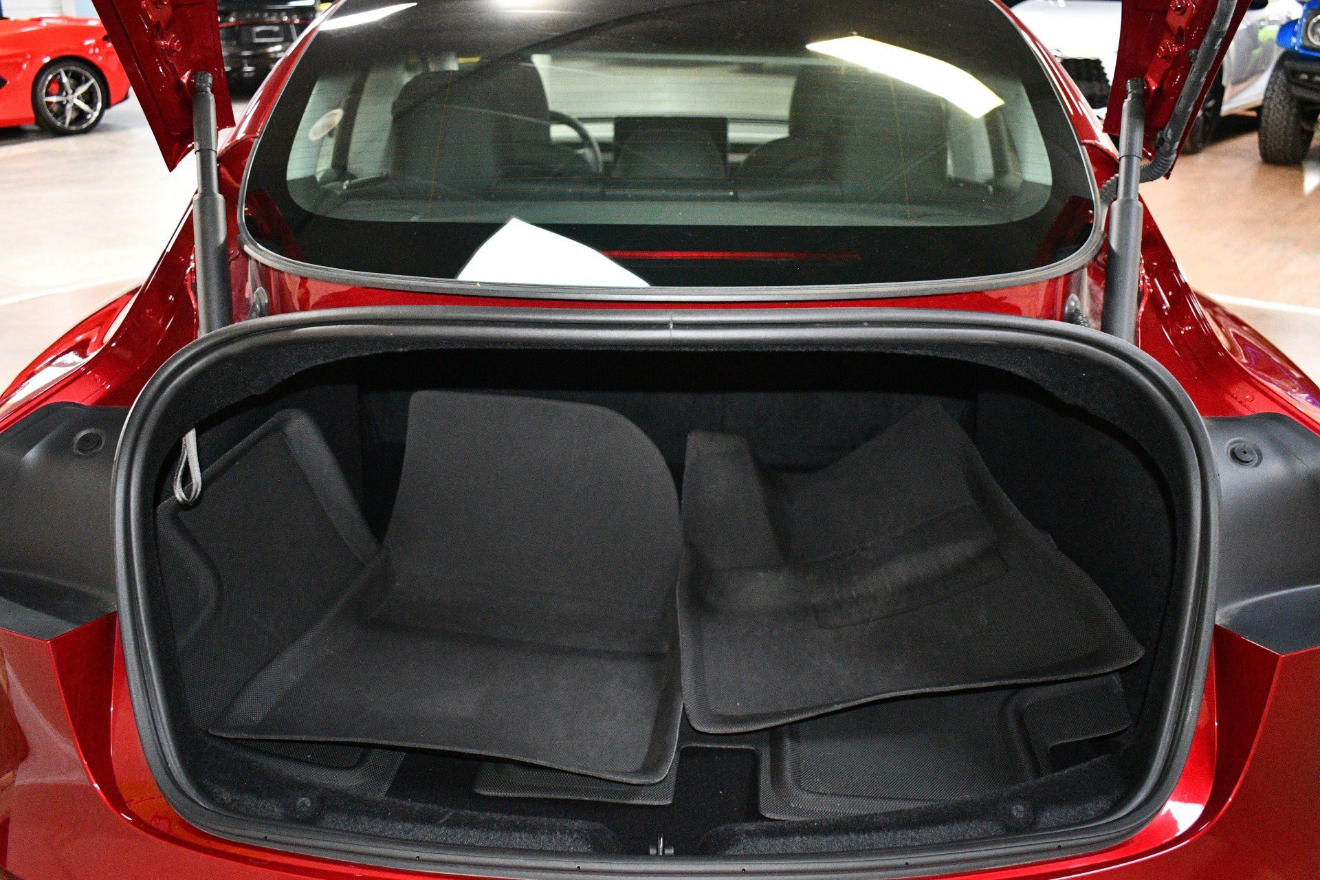Used 2025 Tesla Model 3 Long Range AWD/4WD image 95