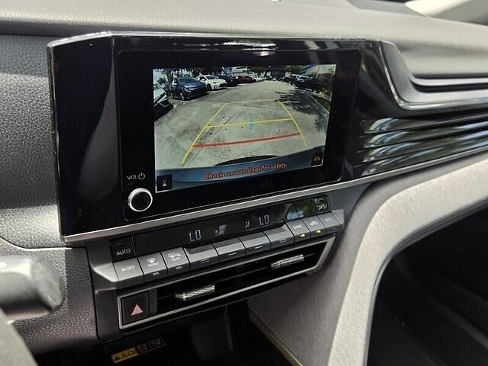 Used 2026 Toyota Camry LE FWD image 21