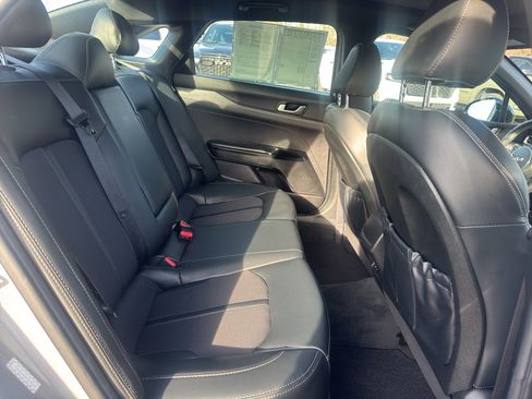 Used 2023 Kia K5 GT-Line image 17
