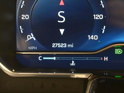 Used 2024 Chevrolet Silverado 1500 RST image 25