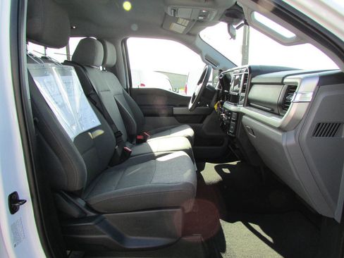 Used 2025 Ford F350 XLT image 25