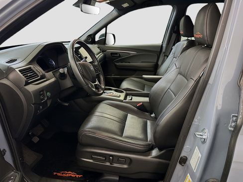 Used 2022 Honda Pilot TrailSport image 13