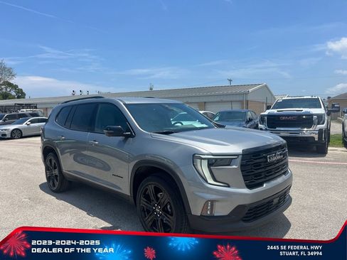 New 2026 GMC Acadia Elevation w/ Black Edition FWD image 2
